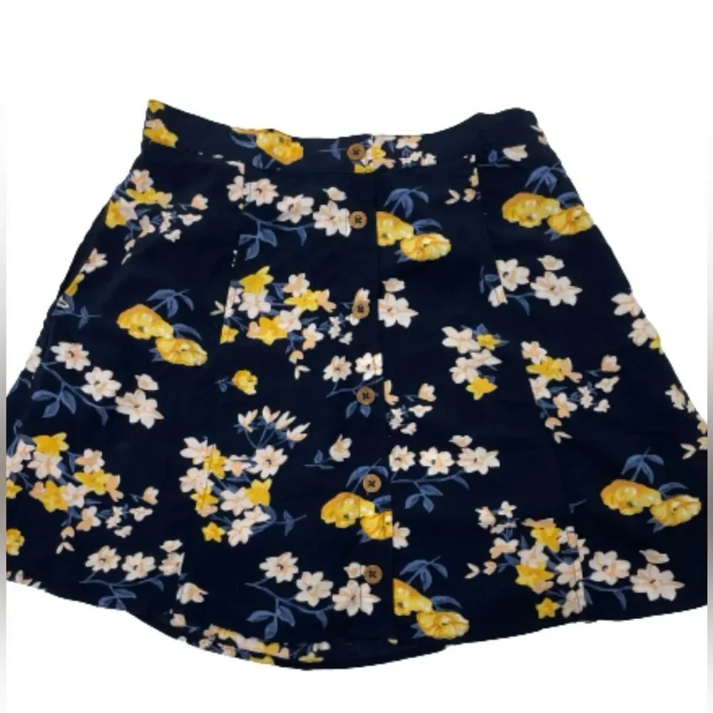 Floral Button Front Mini Skater Skirt